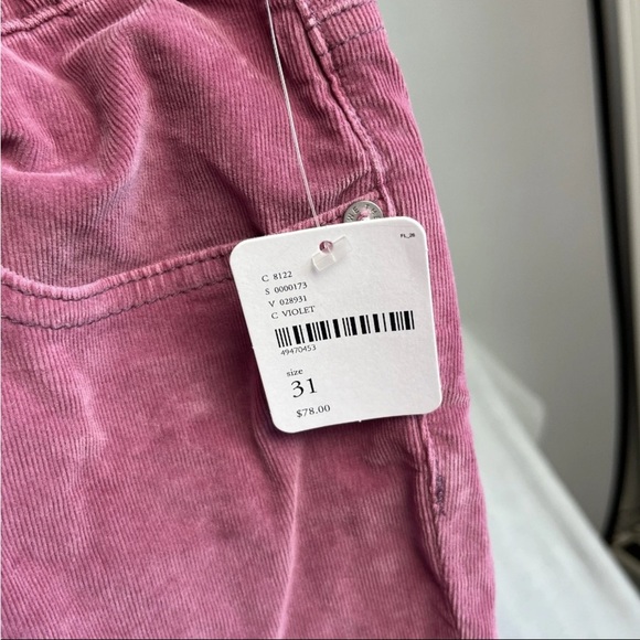 We The Free Jeans Sz 31 Short Flare Leg Boot Cut HR Raw Hem Corduroy Pants NWT - Picture 3 of 9